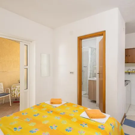 Апартаменты Sunny Ray Marusici (Split-Dalmatia)
